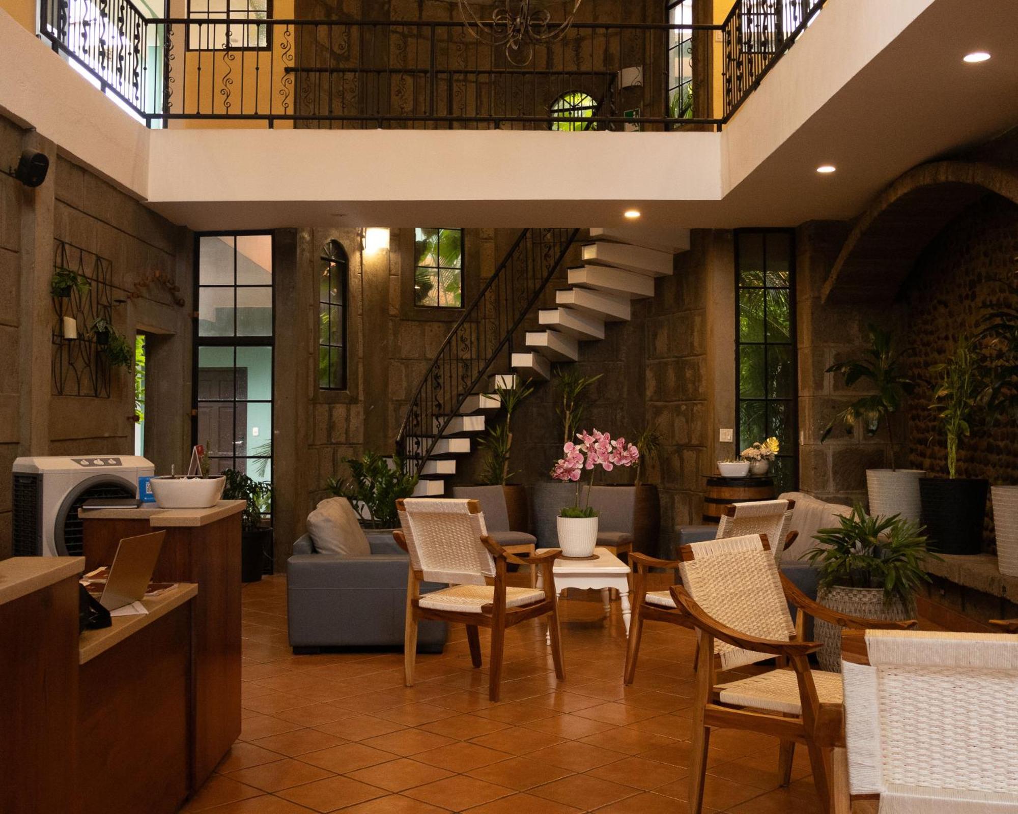 Hotel Leon Inn Exterior foto